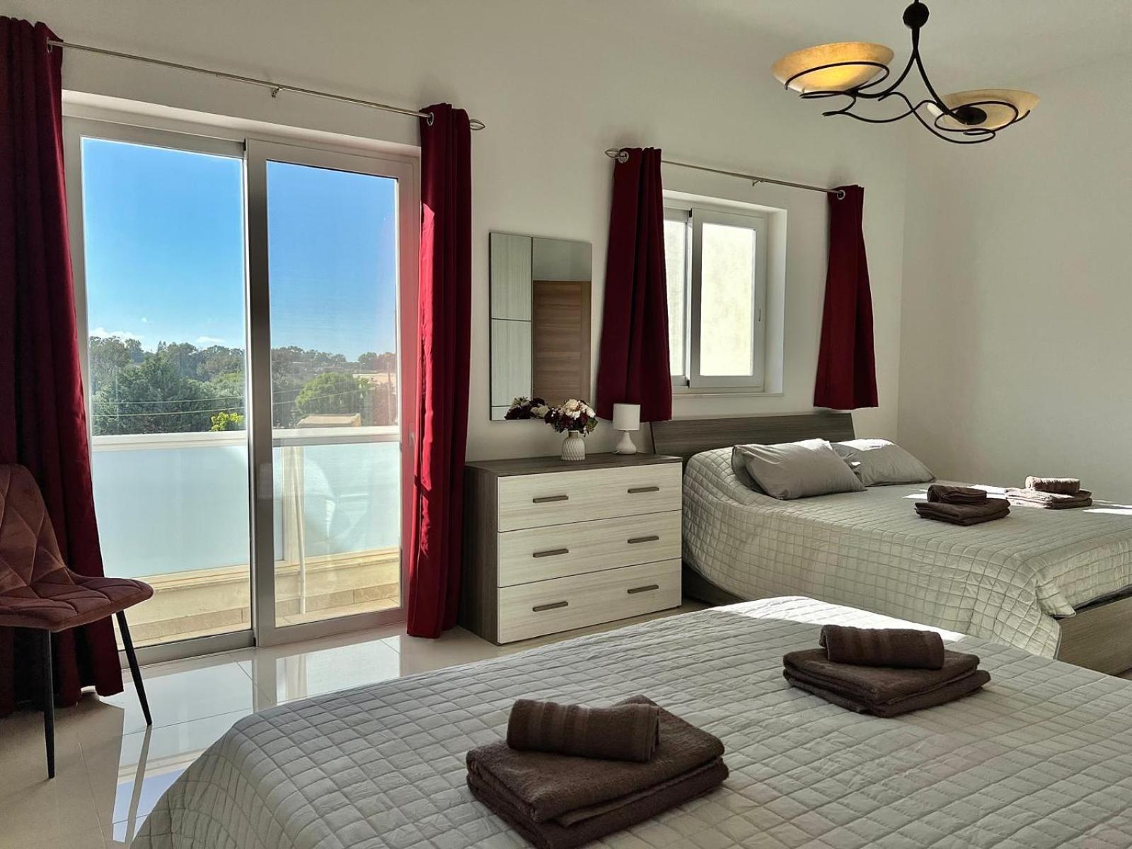 Carousel Apartments Qrendi Exterior photo