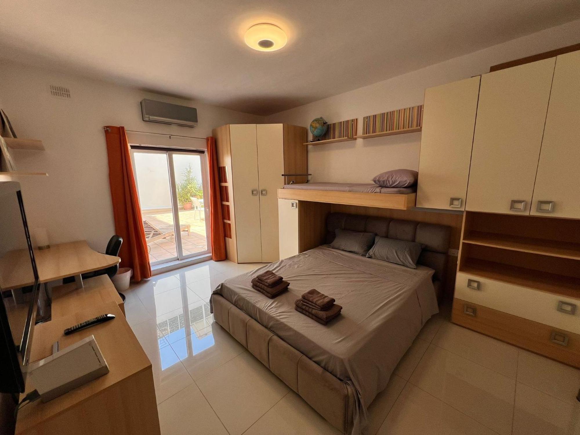 Carousel Apartments Qrendi Exterior photo