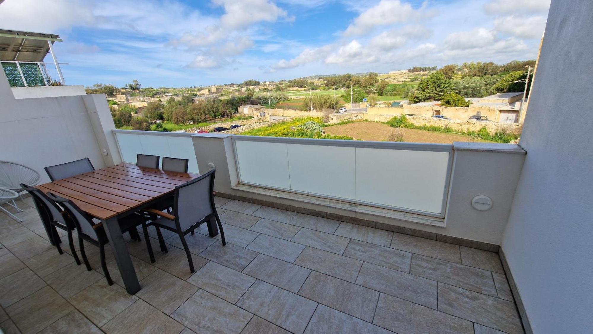 Carousel Apartments Qrendi Exterior photo